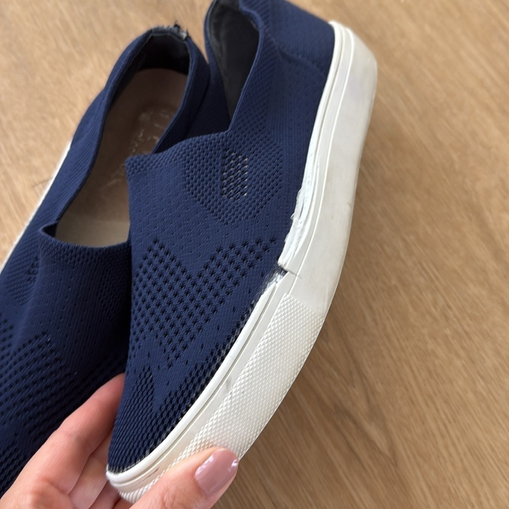Steven Shoes - Picture 2 of 5